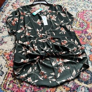 Blouse from West Kei Stitch Fix size M New with tags!